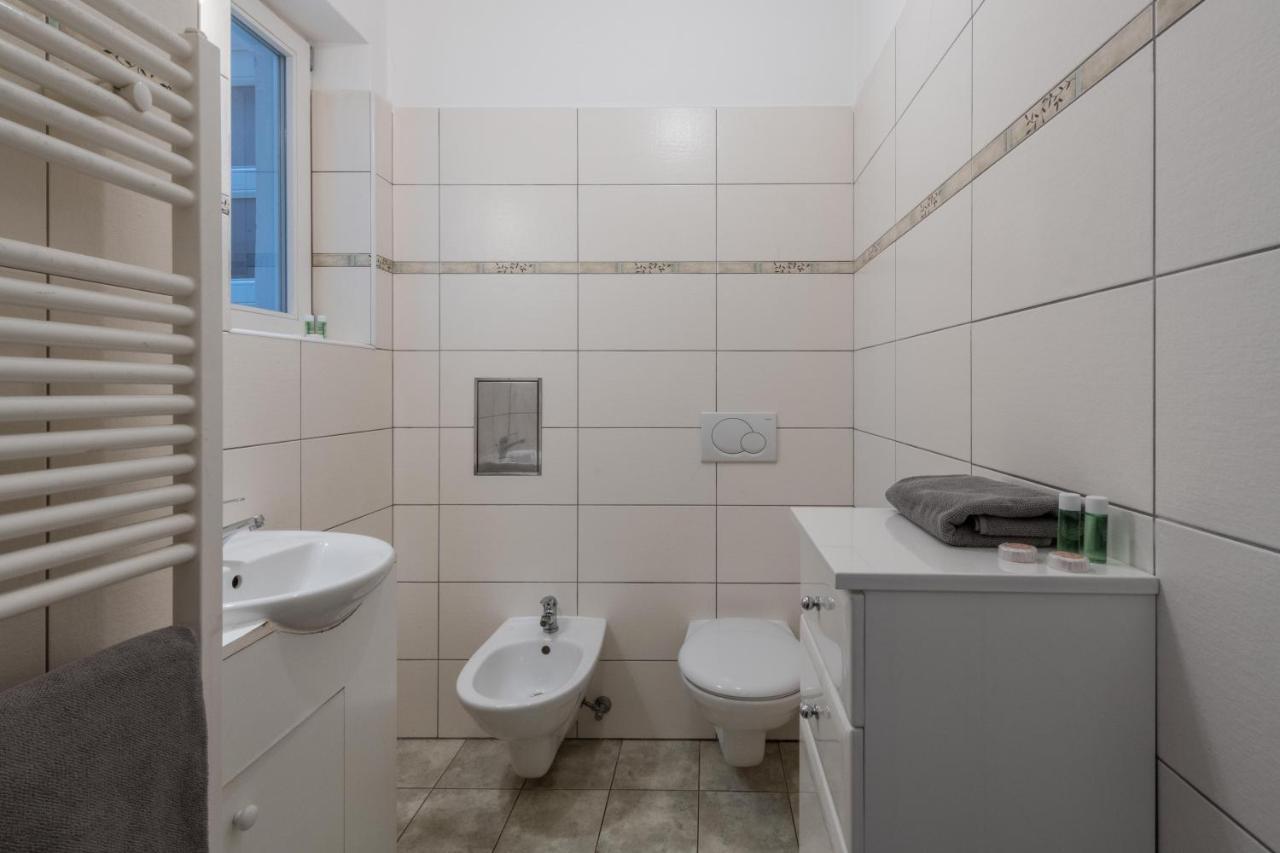 Apartman Carolinum Daire Prag Dış mekan fotoğraf